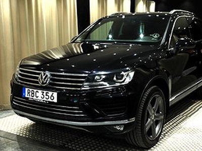 Volkswagen Touareg 3.0 V6 TDI 4Motion Skinn Kamera Toppskick