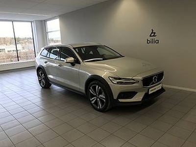 Volvo V60 Cross Country B5 AWD Bensin Advanced