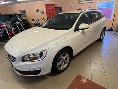 Volvo V60 T3 Drag Årsskatt 888 kr Euro 6