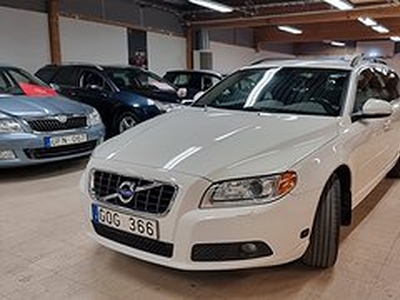 Volvo V70 T4F Momentum Euro 5