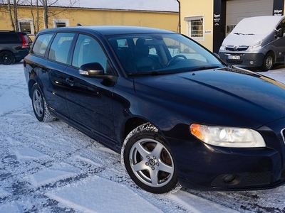 Volvo V702.4D Aut Momentum 2009, Kombi