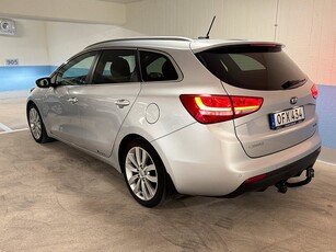 Kia CEED 1.6 -GT-Line-PANORAMA-DRAGKROG-NYSERVAD-BACKKAMRA-