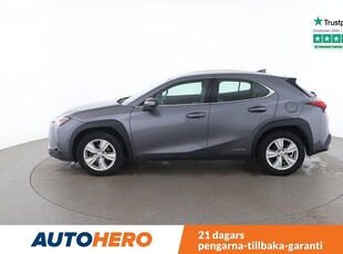 Lexus UX 250h E-Four 184HK, AWD, PDC