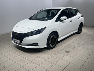 Nissan Leaf Acenta 39kWh Backkamera Rattvärmare 2.95% Ränta