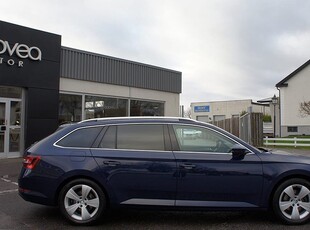 Skoda Superb Kombi 2.0TDI VÄRMARE PANORAMA ELSTOLAR DRAG