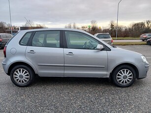 Volkswagen Polo 1.4 75Hk/Nykam/Nybesik/Nyservad/M-Värmare