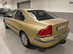 Volvo S60 2.4 Business Bes Drag Vinterhjul M-värmare