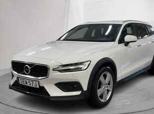 Volvo V60 B4 Cross Country AWD Mildhybrid, Diesel (197hk)