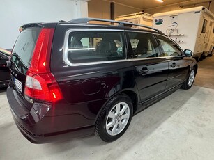 Volvo V70 1.6D DRIVe Momentum. Ny turbo. Kamrem bytt Euro 4