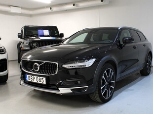 Volvo V90 Cross Country B4 AWD Lounge Panorama Harman 360°