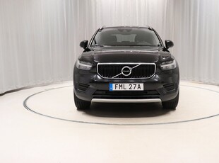 Volvo XC40 T3 163hk Momentum Sensorer Nav Carplay Harman LED