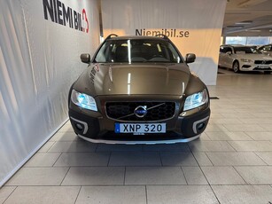 Volvo XC70 D4 AWD Aut Classic Summum Värmare Kamrem bytt S&V