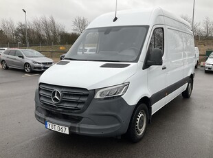 Mercedes Sprinter 211 CDI Skåp 2WD (114hk)