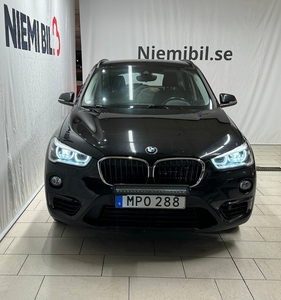 BMW X1 xDrive18d Automat Sport line MoK/P-sens/Rattvärme/Nav