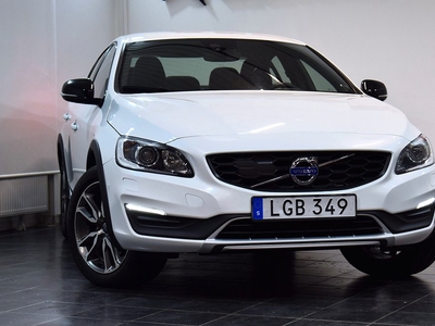 Volvo S60 Cross Country D3 Momentum Auto 2års Garanti 5.99%Ränta