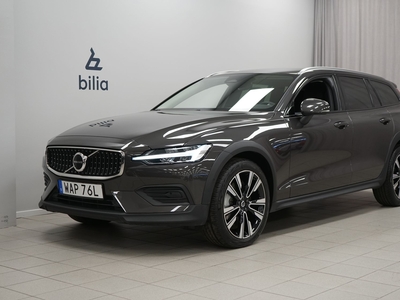 Volvo V60 Cross Country B4 AWD