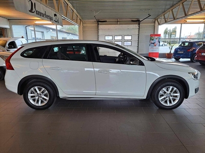 Volvo V60 Cross Country D4 AWD Momentum Drag/VOC/Aut/Euro 6