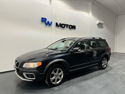 Volvo XC70 D5 AWD Momentum 185hk Drag D-värmare El-bagage