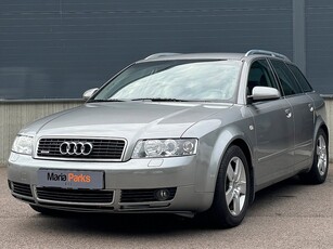 Audi A4 Avant 1.8 T quattro|1 ägare|13.600 Mil|*RESERVERAD*