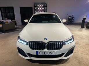 BMW 520 d xDrive Touring M Sport 190hk Drag / Värmare / MOMS