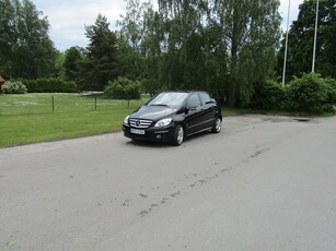 Mercedes-Benz B 200 Turbo Automat