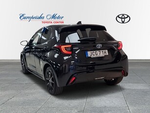 Toyota Yaris 1.5 HSD 5-d Style P-Sensorer / V-Hjul / LED