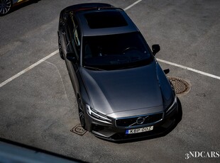 Volvo S60 T5 R-DESIGN PANORAMA HEAD-UP B&W DRAG GEARTRONIC