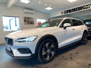 Volvo V60 Cross Country B4 AWD Mildhybrid VOC Gps Momentum