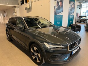 Volvo V60 Cross Country D4 AWD Aut Kamera/Dvärm/Drag/Dubb