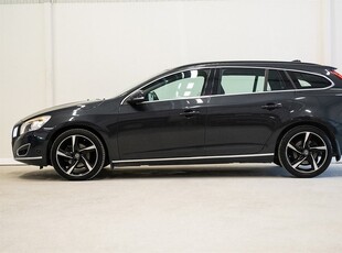 Volvo V60 T4 Momentum M-värm Nybytt kamrem 180hk