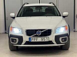 Volvo XC70 D5 AWD 205HK SUMMUM BLIS DRAG DVÄRM ADAPTIV SKINN