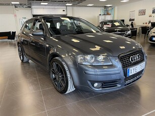 Audi A3 Sportback 3.2 VR6 quattro S Tronic, 250hk