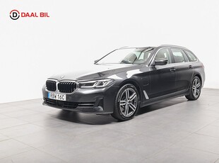 BMW 530e XDRIVE TOURING 292HK SPORT LINE MOMS DRAG B-KAM