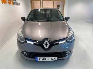 Renault Clio 0.9 TCe Navi P-sensor Nyservad