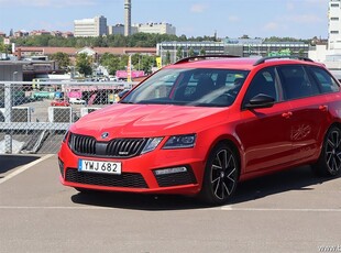 Skoda Octavia III 2.0 TDI RS 4x4 184hk Premium Momsbil