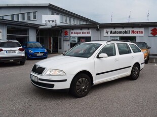 Skoda OctaviaKombi 1.6 MPI Drag AC K-rem bytt 2008, Kombi