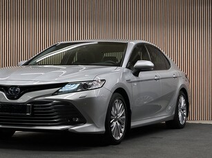 Toyota Camry HYBRID/ EXECUTIVE PREMIUM/ GPS/ LÄDER/TOPPSKICK