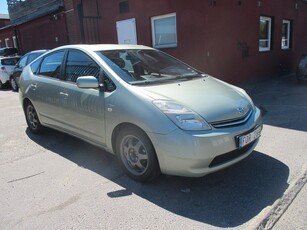 Toyota Prius 1.5 VVT-i + 3CM CVT Euro 4