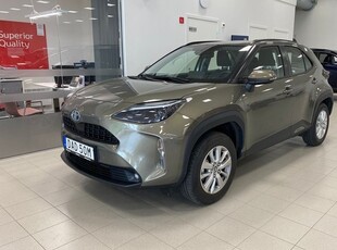 Toyota YarisCross Hybrid 1,5 Active Takreling Motorvärmar 2024, Halvkombi