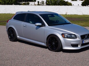 Volvo C30 1.8 Flexifuel R-Design Nybesiktigad & Nyservad