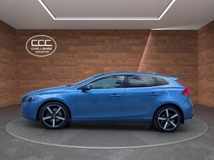 Volvo V40 D3 Geartronic Summum Euro 6 Drag Skinn S+V däck