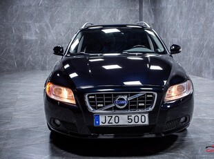 Volvo V70 2.4D Summum Värma Skinn Dragkrok Elstol förare PDC