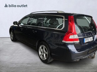 Volvo V70 II D4 Classic Summum VOC Drag Värmare Navigation (