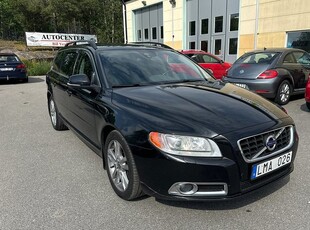 Volvo V70D4 AWD Automat Momentum Euro 5 2013, Kombi