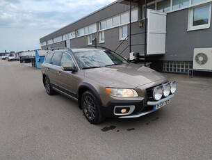 Volvo XC70 D5 AWD Geartronic Summum .s+v.däck.ny servad,