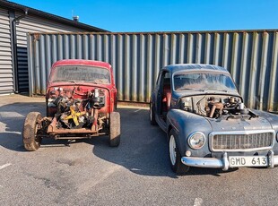 Volvo PV544C Sport TVÅ BILAR OCH 12 PALLAR RESERVDELAR 1961, Kombi