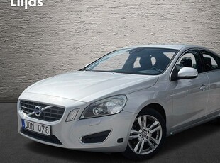 Volvo S602.0T 2,0T Momentum Introduktion 2011, Sedan