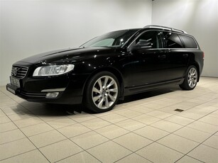 Volvo V70 D4 AWD Classic Summum Aut Drag Värmare B-Kamera VoC