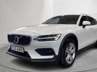 Volvo V60 B4 Cross Country AWD Mildhybrid, Diesel (197hk)