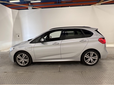 BMW 225xe Active Tourer 224hk M-Sport Pano H/K HUD B-Kamera